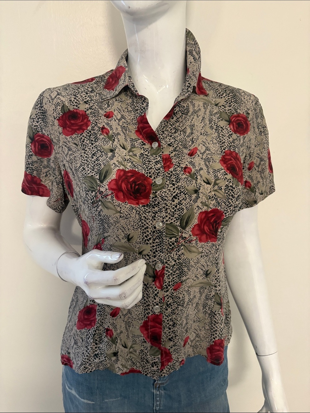 Vintage Silk Floral Red Rose Snakeskin Print Pattern Button-Up Short Sleeve Too